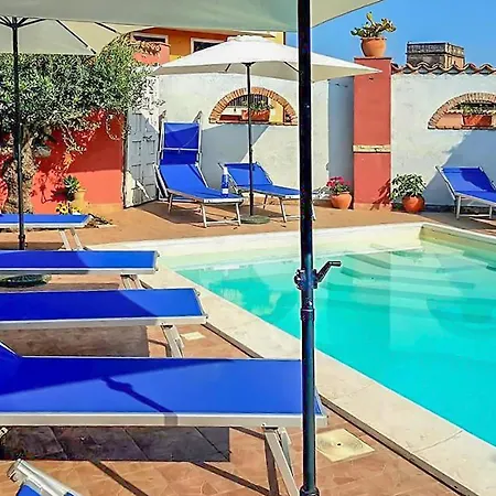 Amazing In Apartament Santa Venerina