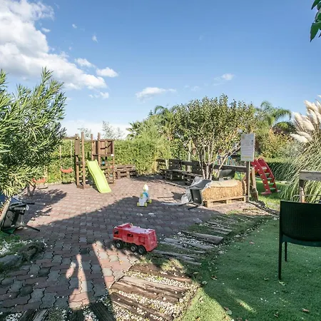 Mansarda Διαμέρισμα